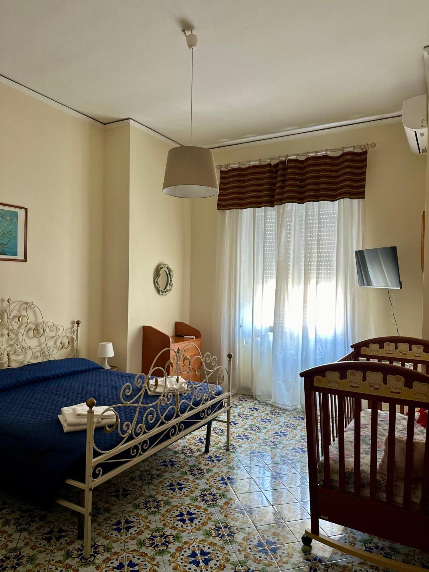 Maman Suite, City Center Near Molo Beverello Neapol Zewnętrze zdjęcie