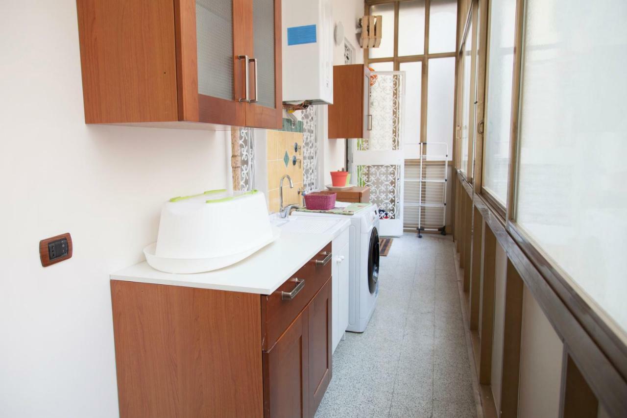 Maman Suite, City Center Near Molo Beverello Neapol Zewnętrze zdjęcie